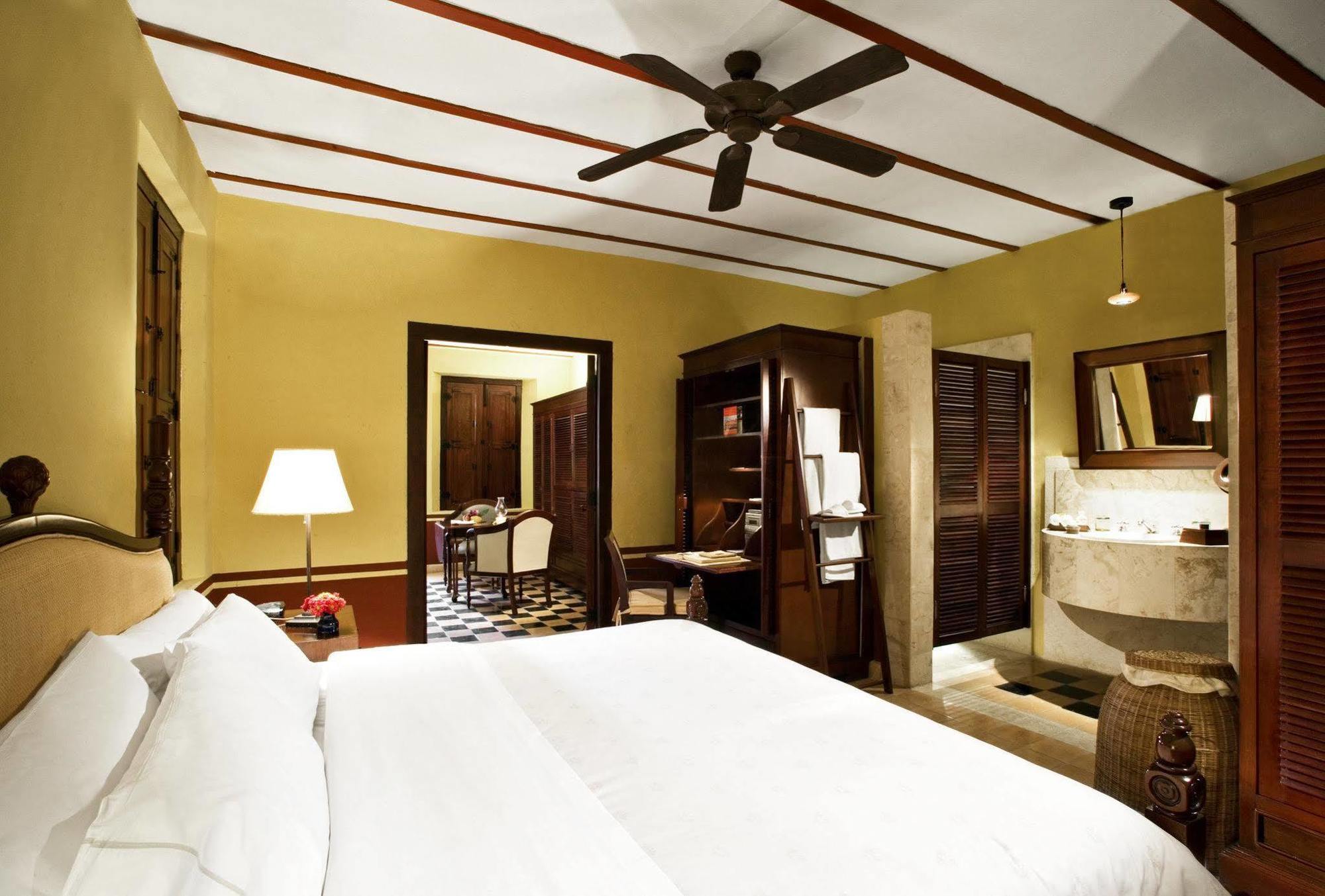 Hacienda Campeche Hotel Buitenkant foto