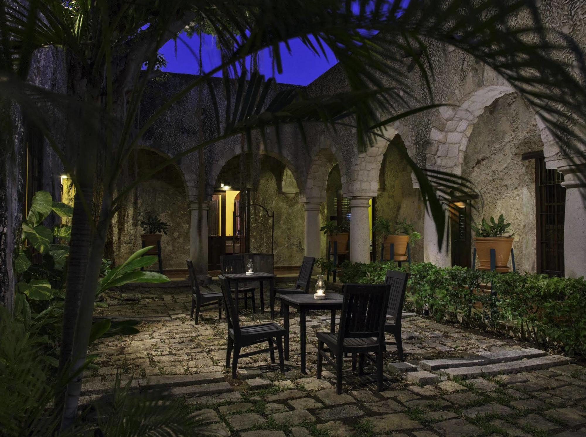 Hacienda Campeche Hotel Buitenkant foto